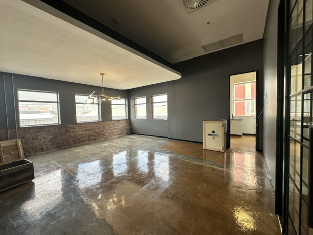 To Let Commercial Property for Rent in Woodstock Western Cape